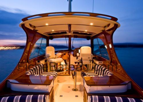 Hinckley Picnic Boat fiche technique et avis